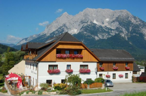 Gasthof Grabenwirt, Irdning, Österreich